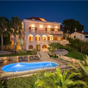 5 bedroom beachfront villa with pool on Ciova Island, Trogir, sleeps 12